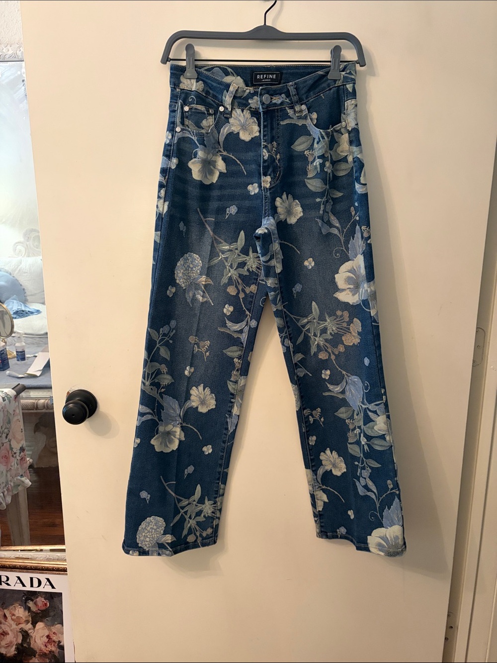 Refine Floral pattern Jeans